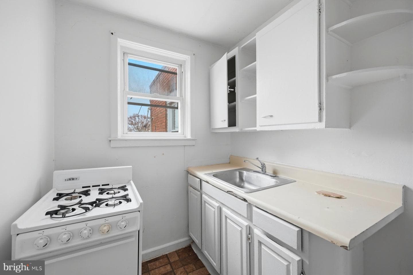 923 1st Street photo 29