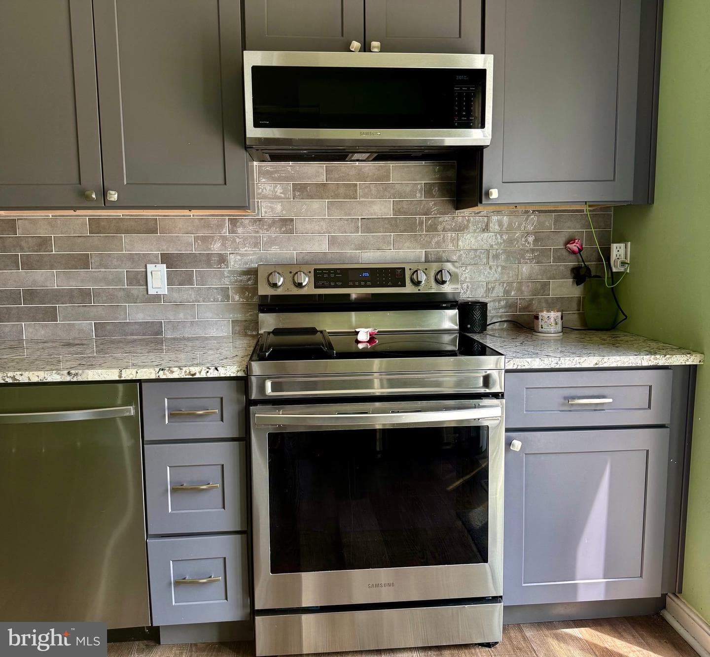 1288 Holmespun Drive photo 6