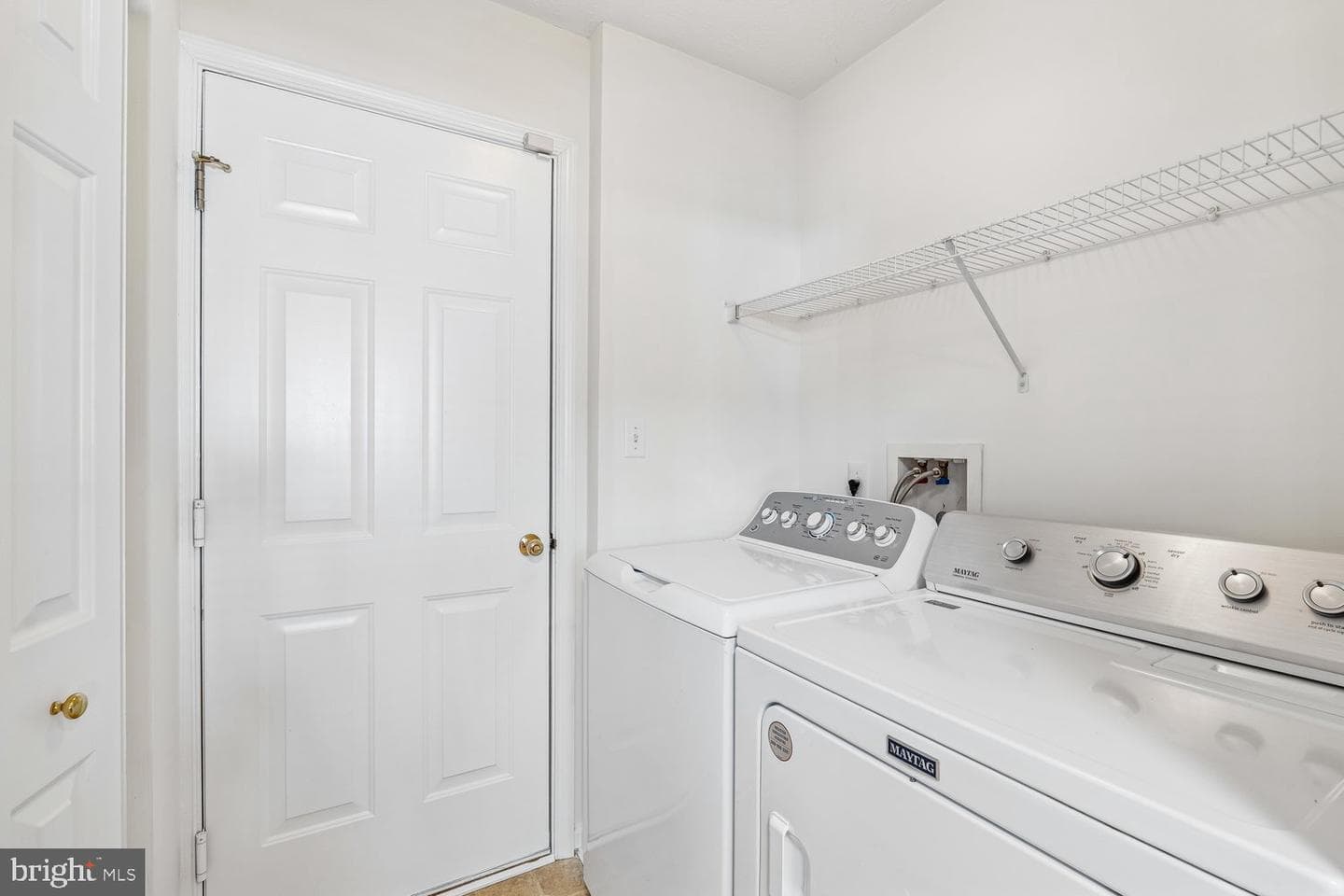 2426 Knapps Way photo 29