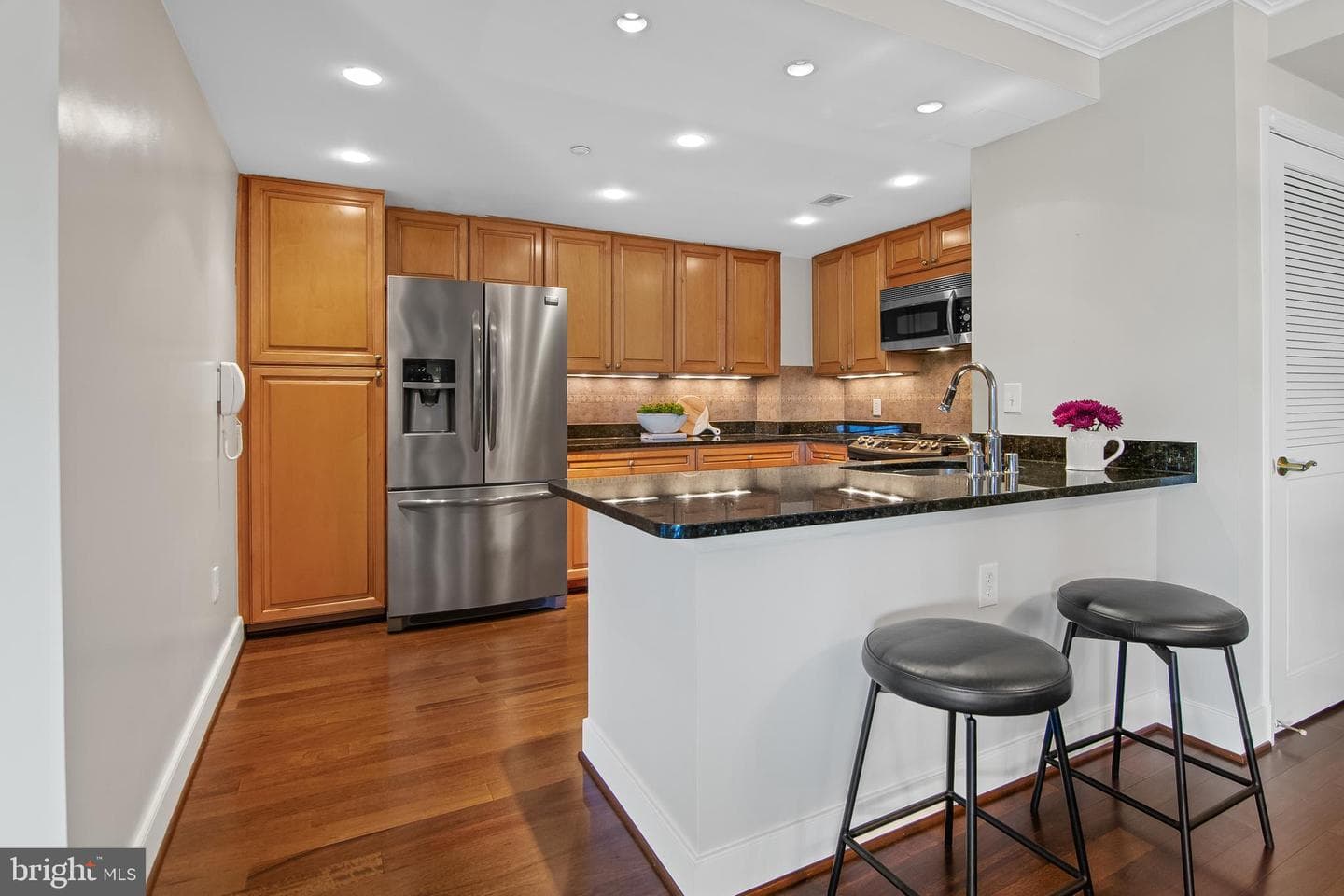 5 Park Place #311 photo 16