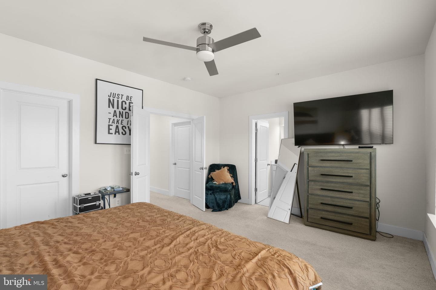 8338 Amber Beacon Circle photo 13