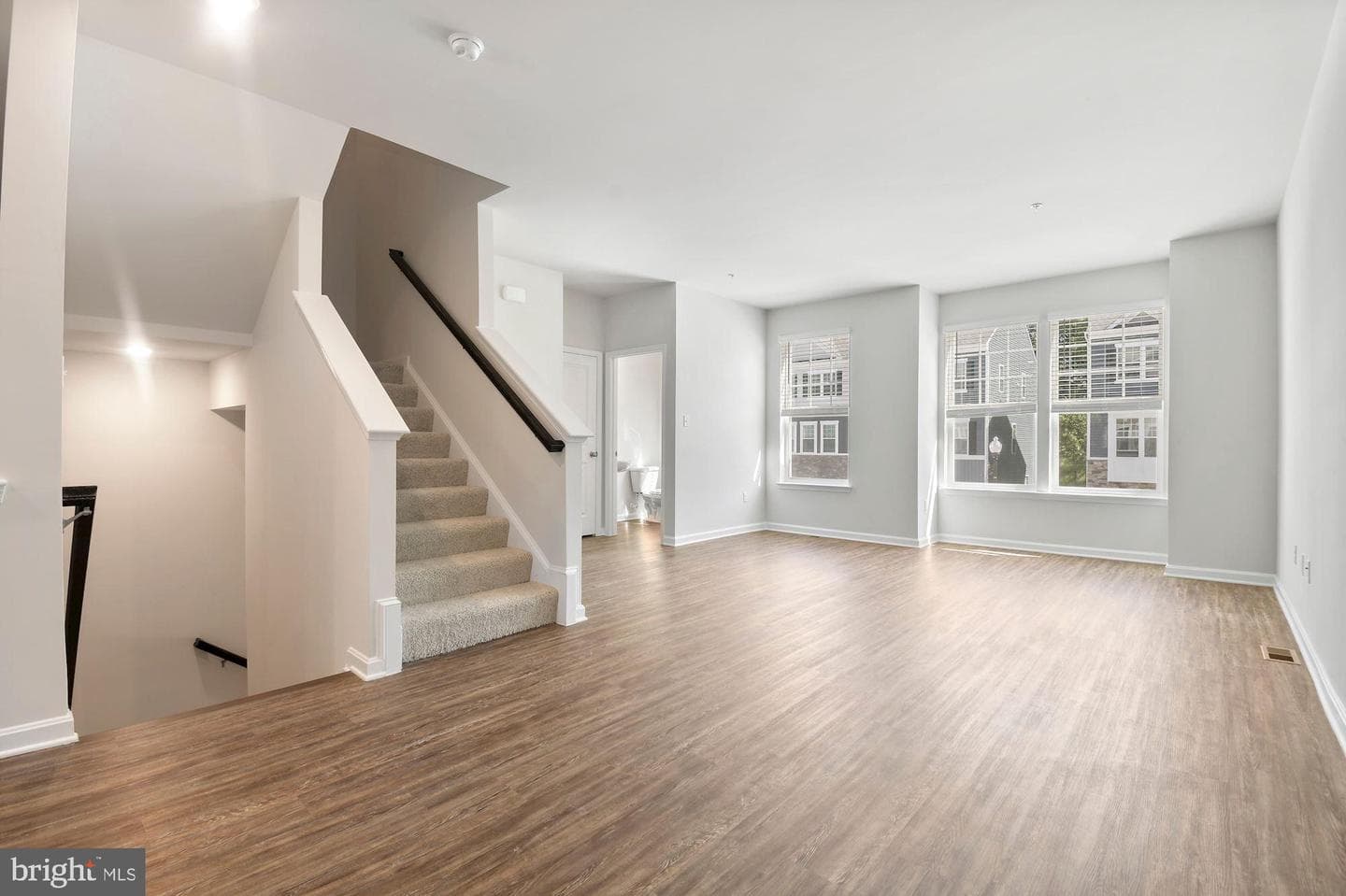 7985 Patterson Way photo 3