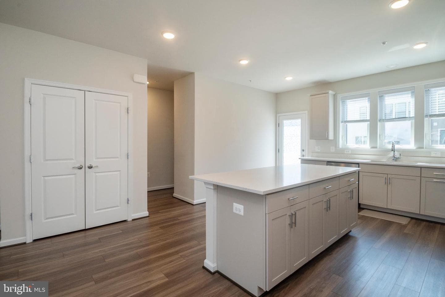3336 Cormorant Drive photo 10