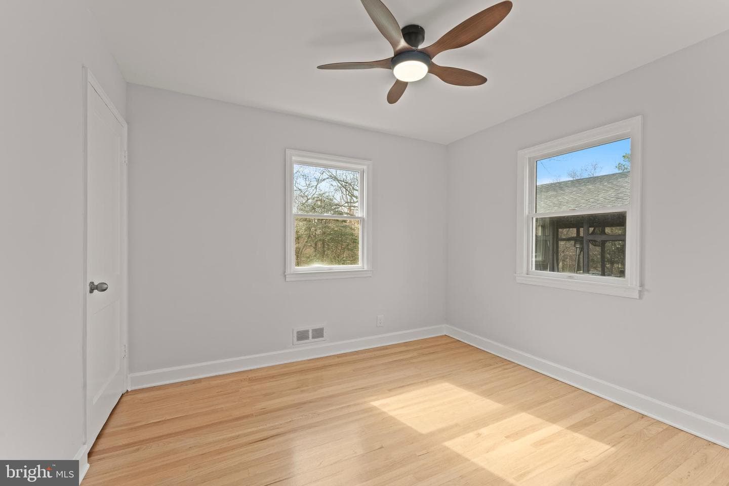 1452 Grandview Road photo 20