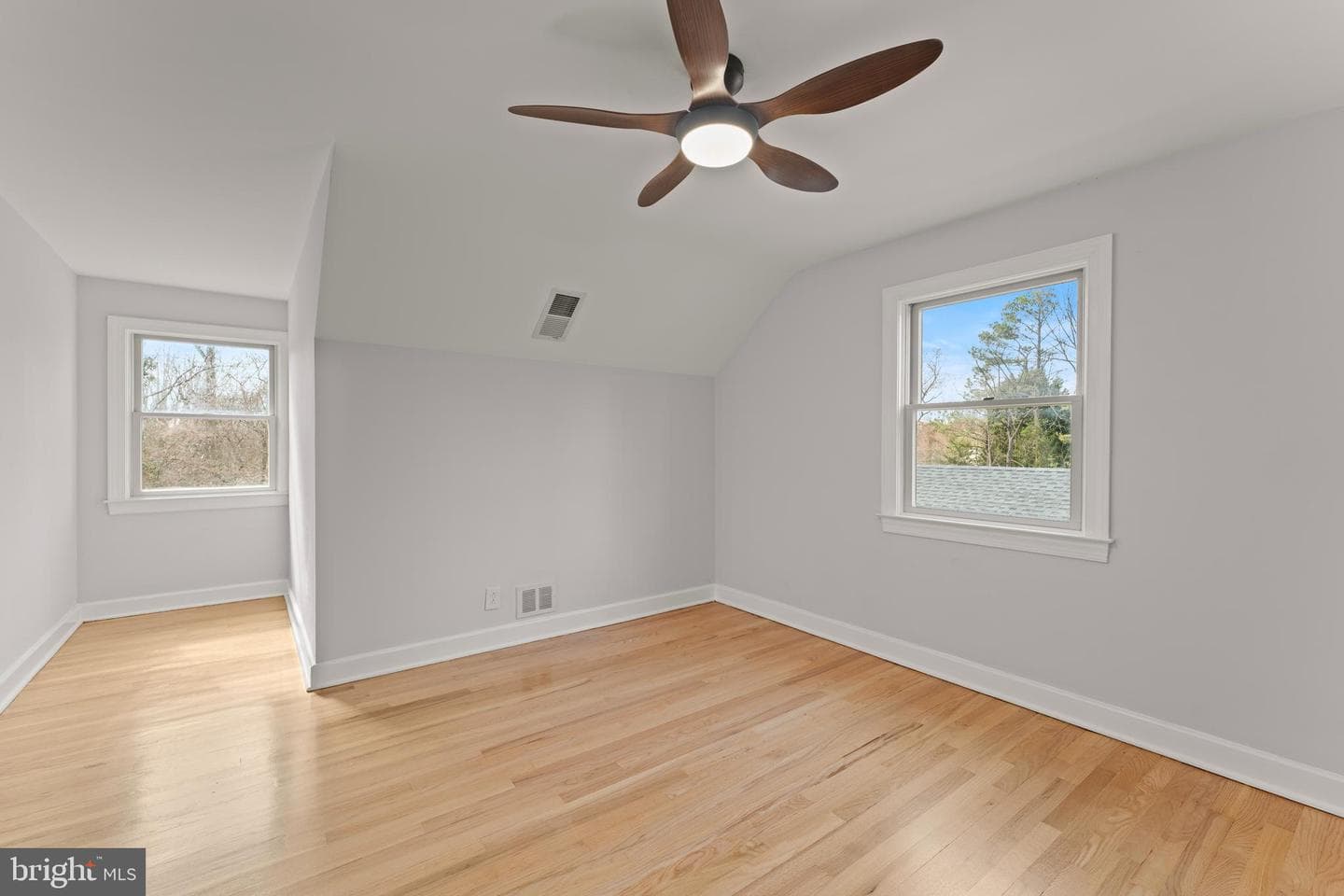 1452 Grandview Road photo 21