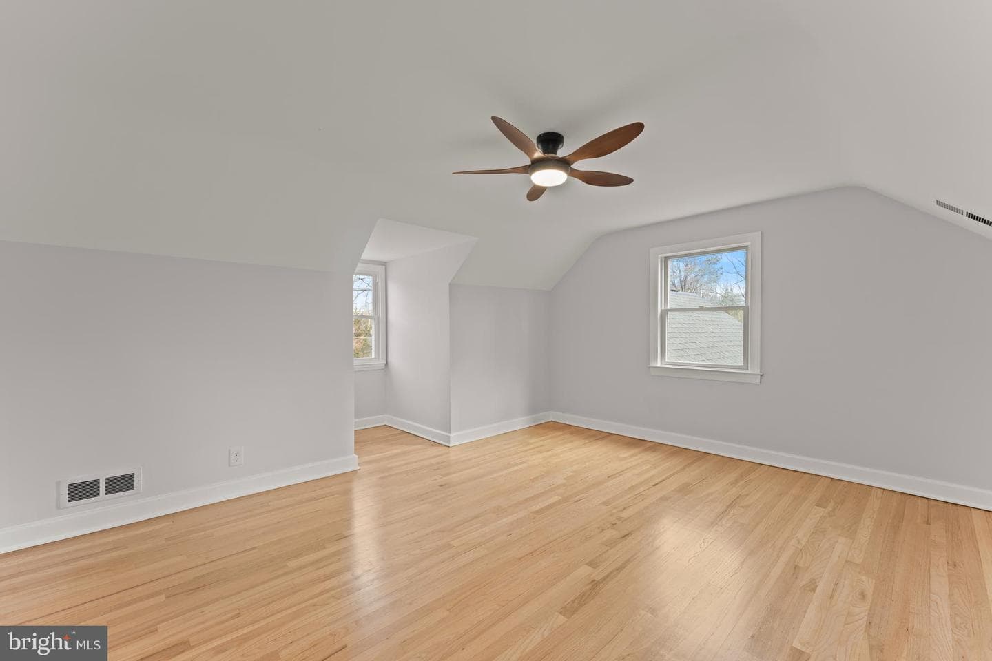 1452 Grandview Road photo 22