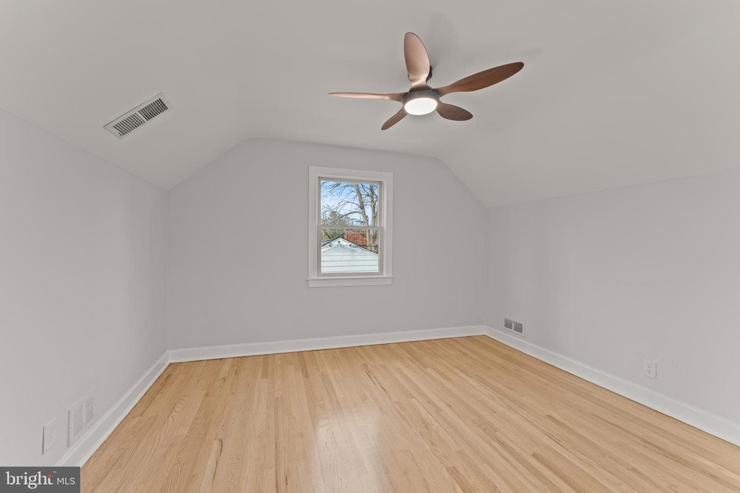 1452 Grandview Road photo 23