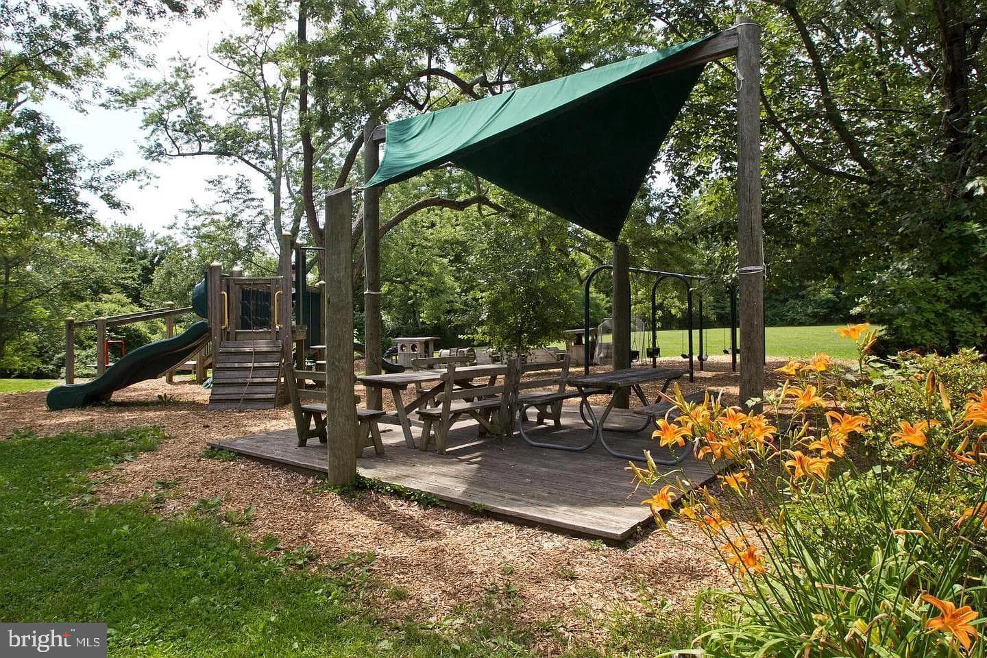 1452 Grandview Road photo 52