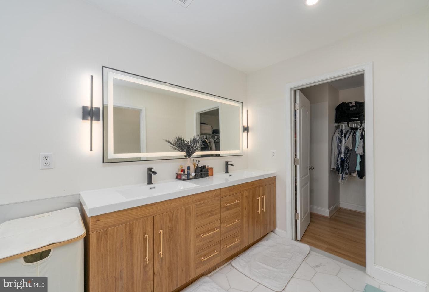 8473 Winding Trail photo 19