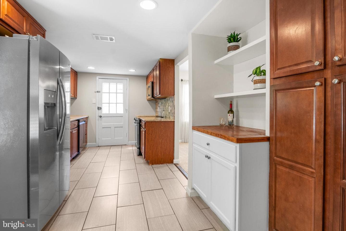1801 E Regents Park Road photo 18