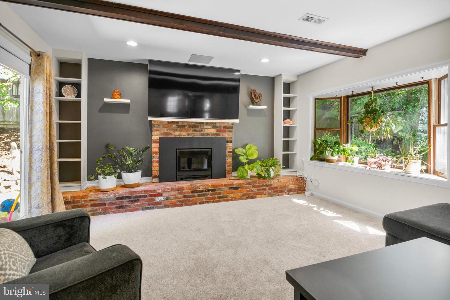 1801 E Regents Park Road photo 25