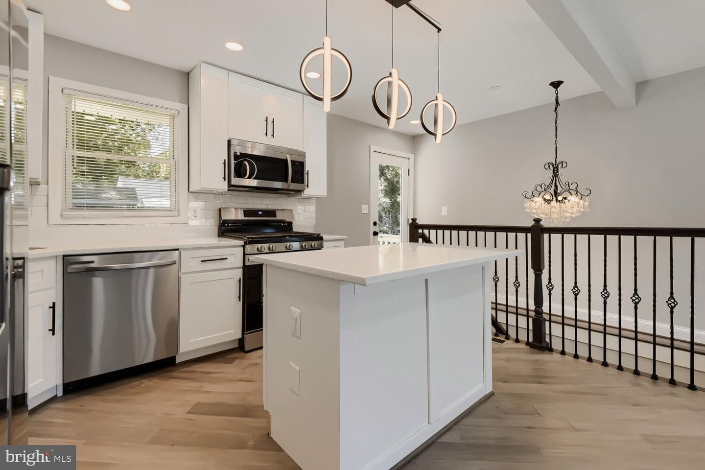 105 Rosecrest Drive photo 3