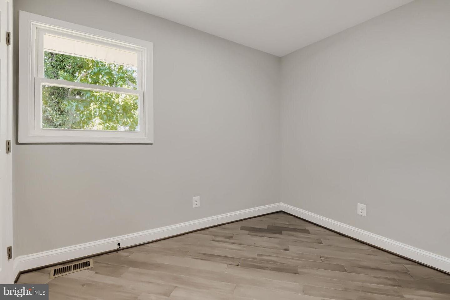 105 Rosecrest Drive photo 8