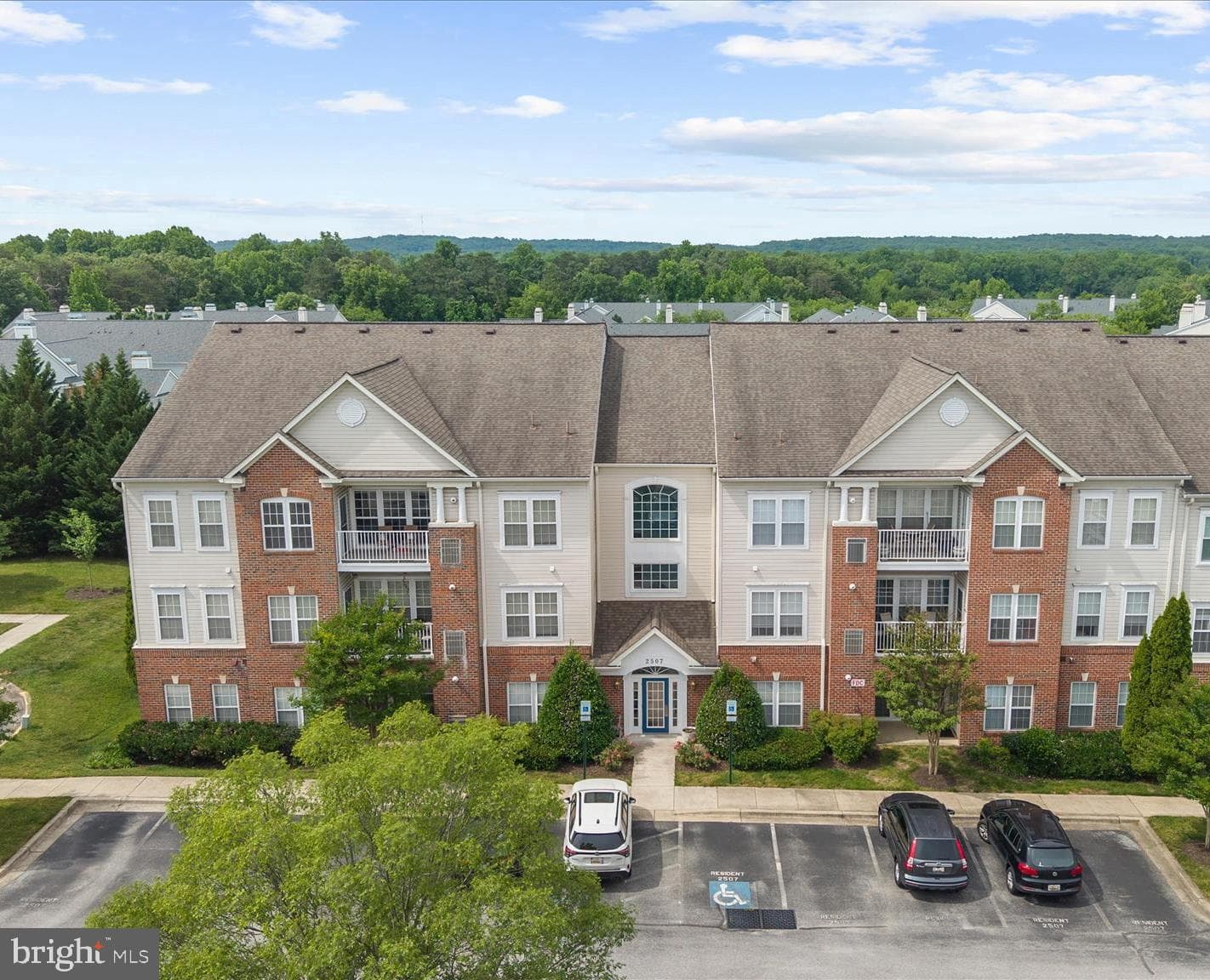 2507 Amber Orchard Court W #202 photo 3