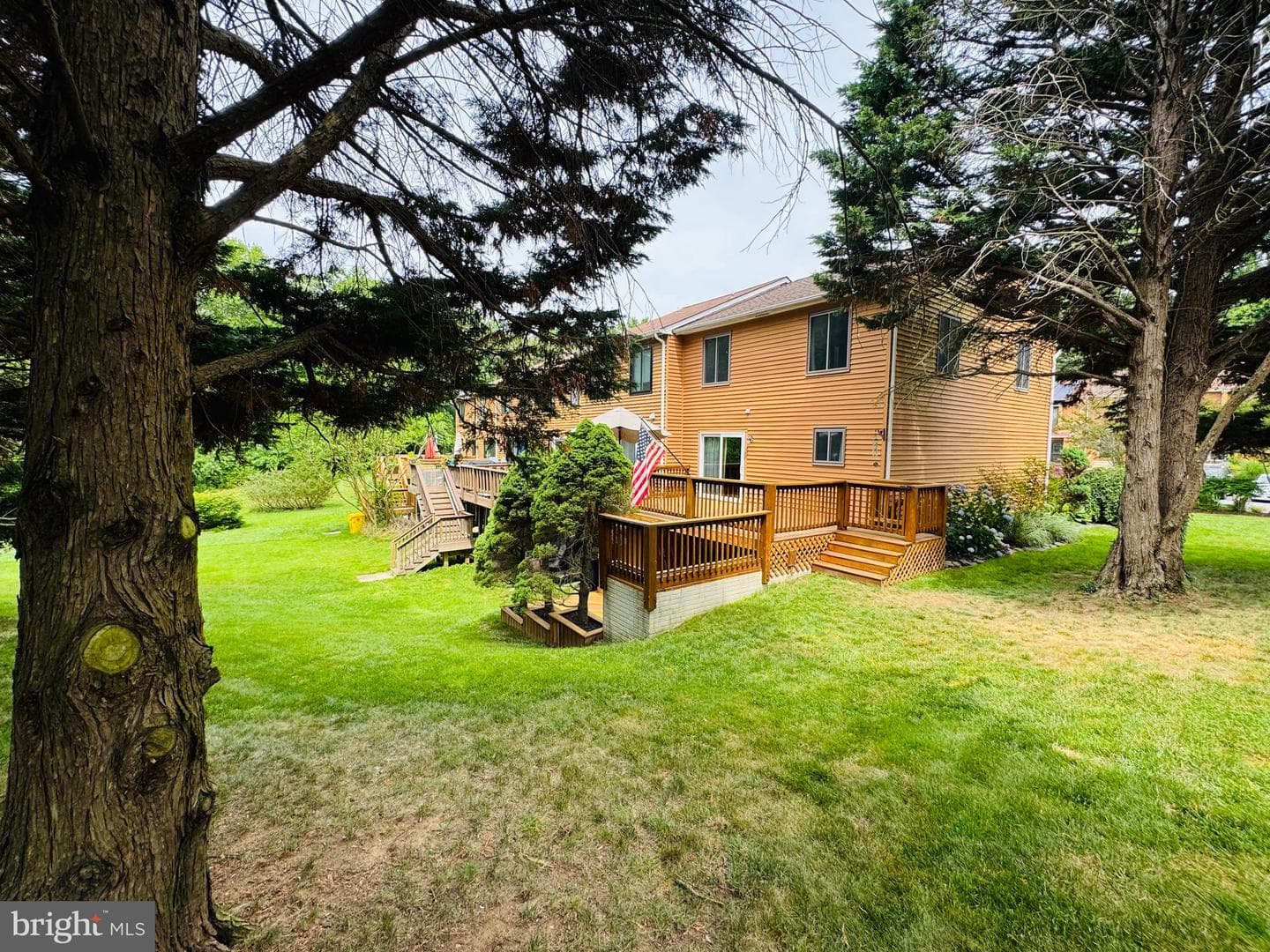 421 Peach Court photo 29