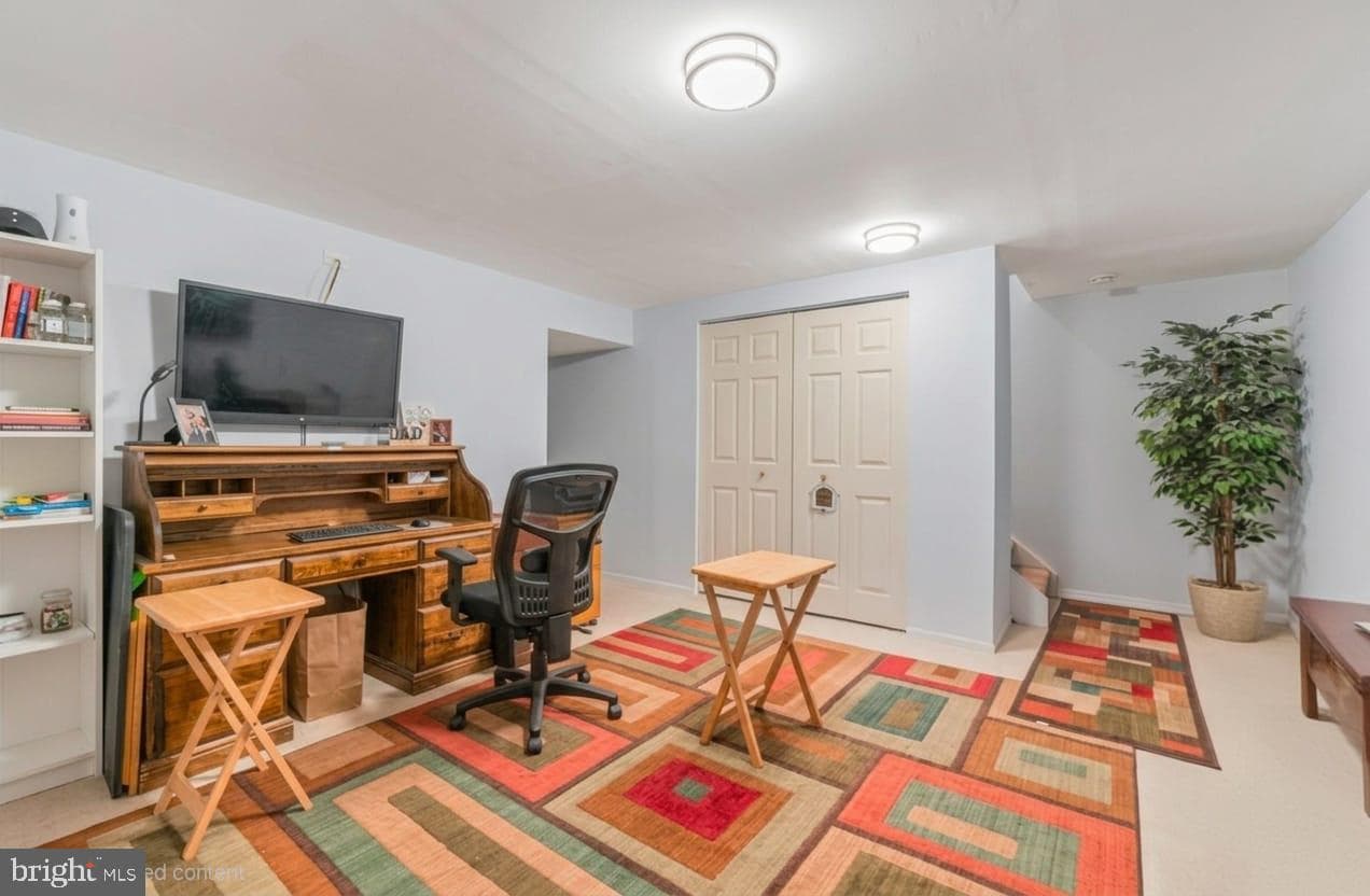 498 Valleywood Road photo 15