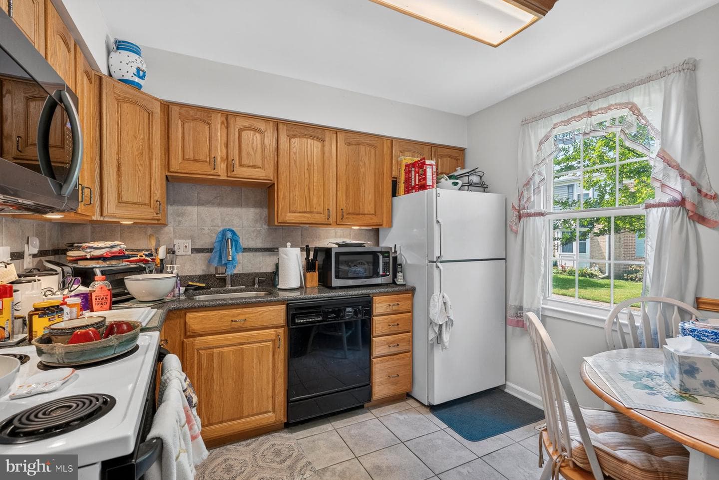 1842 Aberdeen Circle photo 5