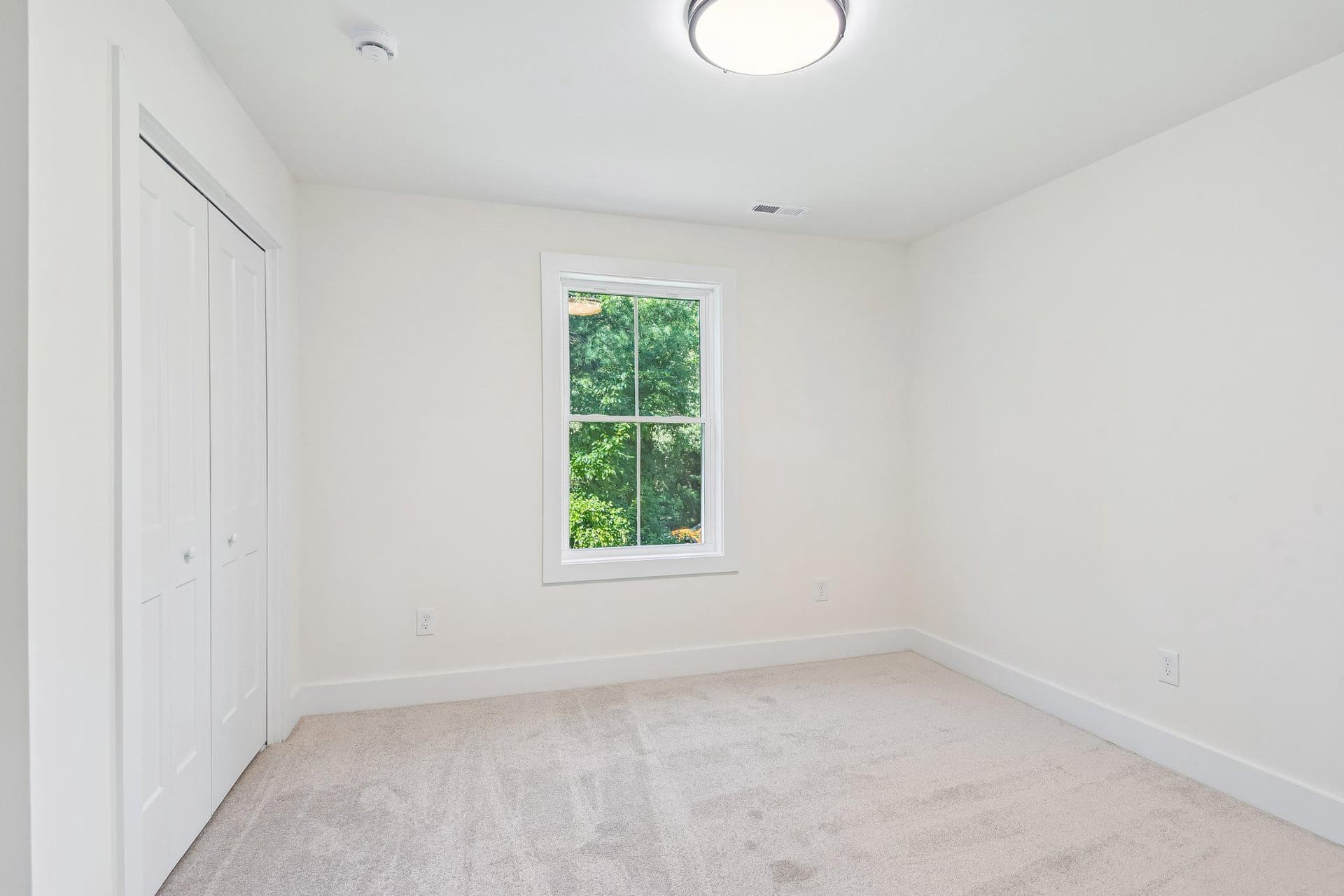 84b Kennedy Drive photo 18