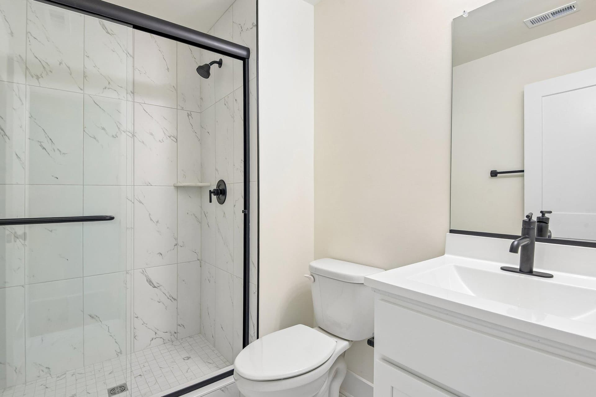 84b Kennedy Drive photo 28