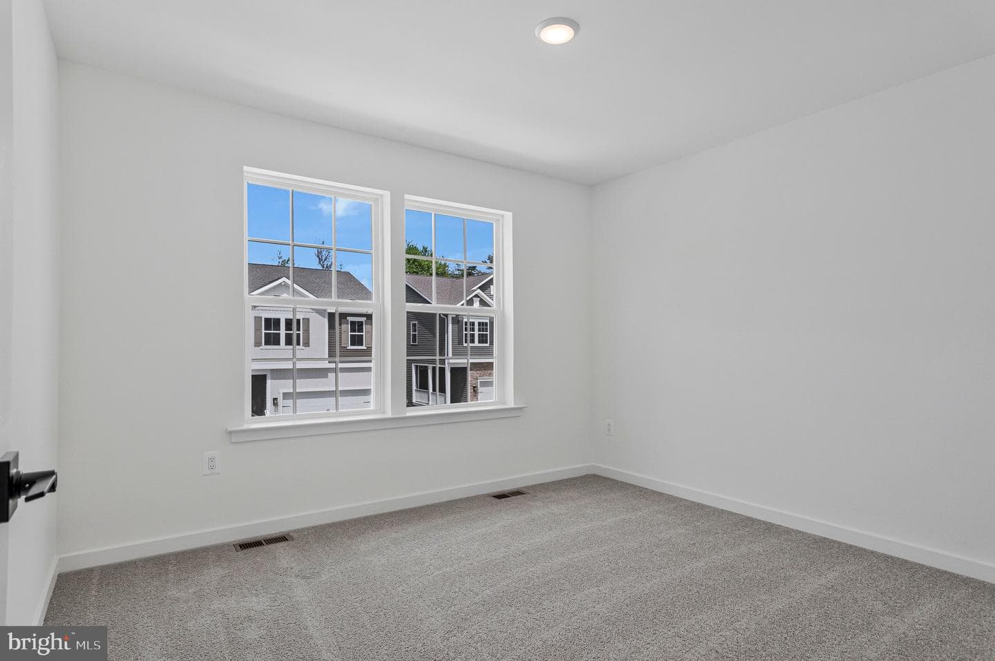 5721 Howard Drive photo 27