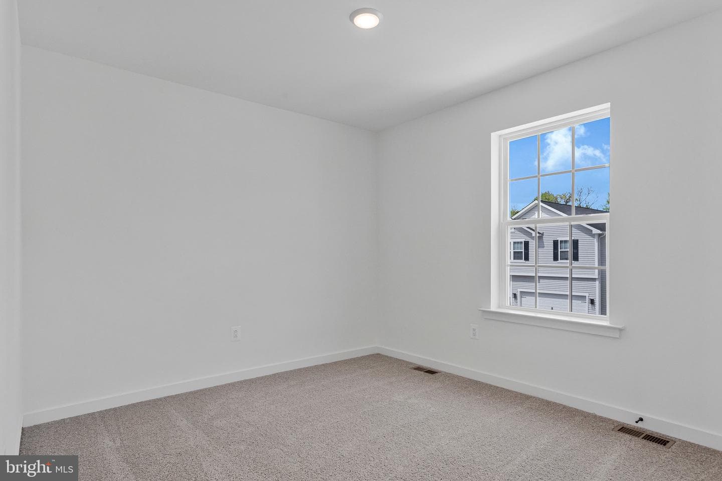 5721 Howard Drive photo 29