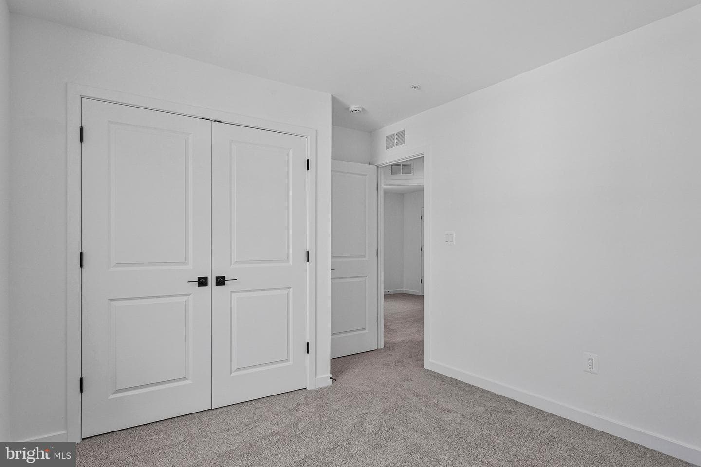 5721 Howard Drive photo 30
