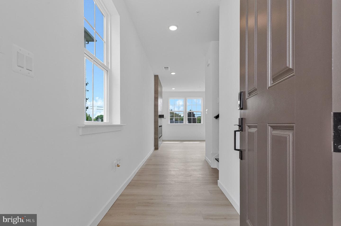 5721 Howard Drive photo 4