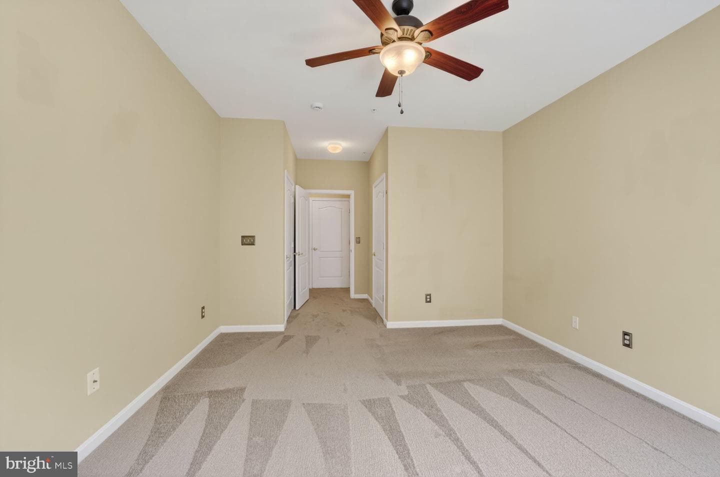 8615 Wandering Fox Trail #305 photo 15
