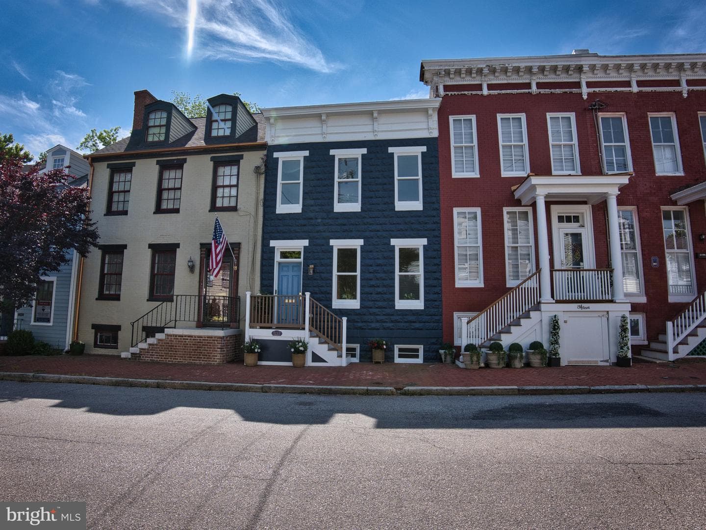 11 1/2 College Avenue photo 52