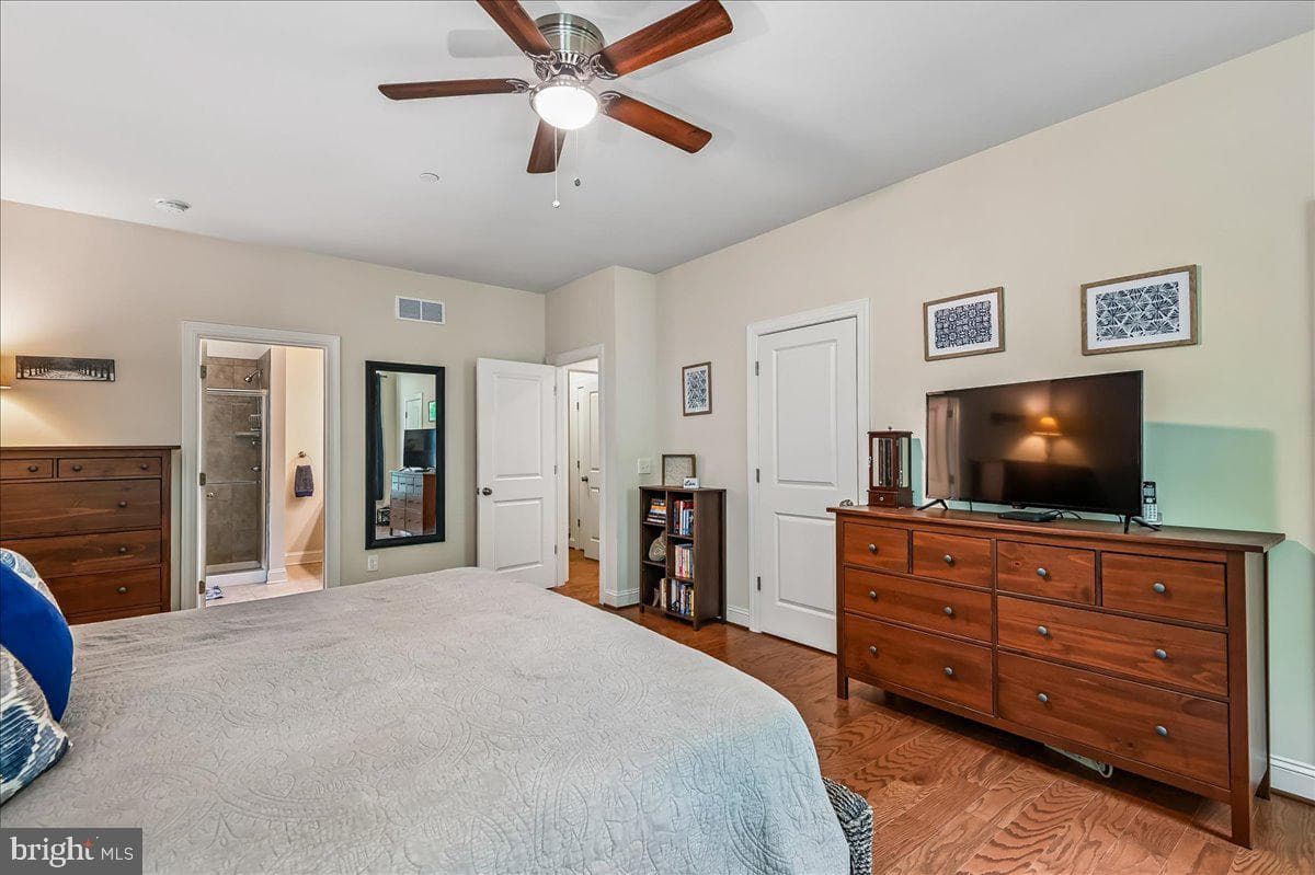 1457 Gilbert Road photo 27