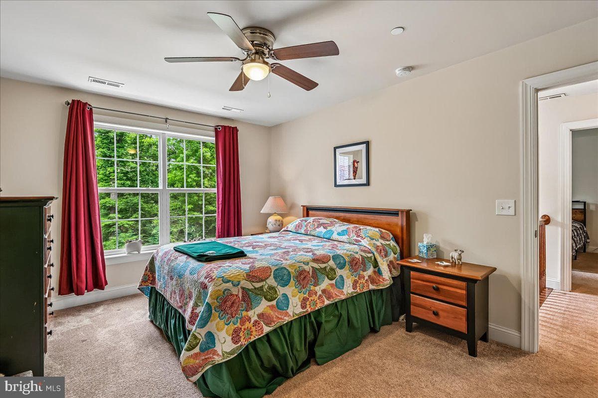 1457 Gilbert Road photo 37