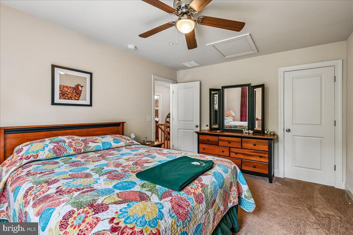 1457 Gilbert Road photo 38