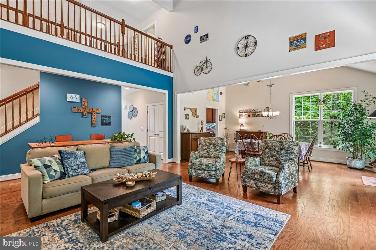 1457 Gilbert Road photo 5