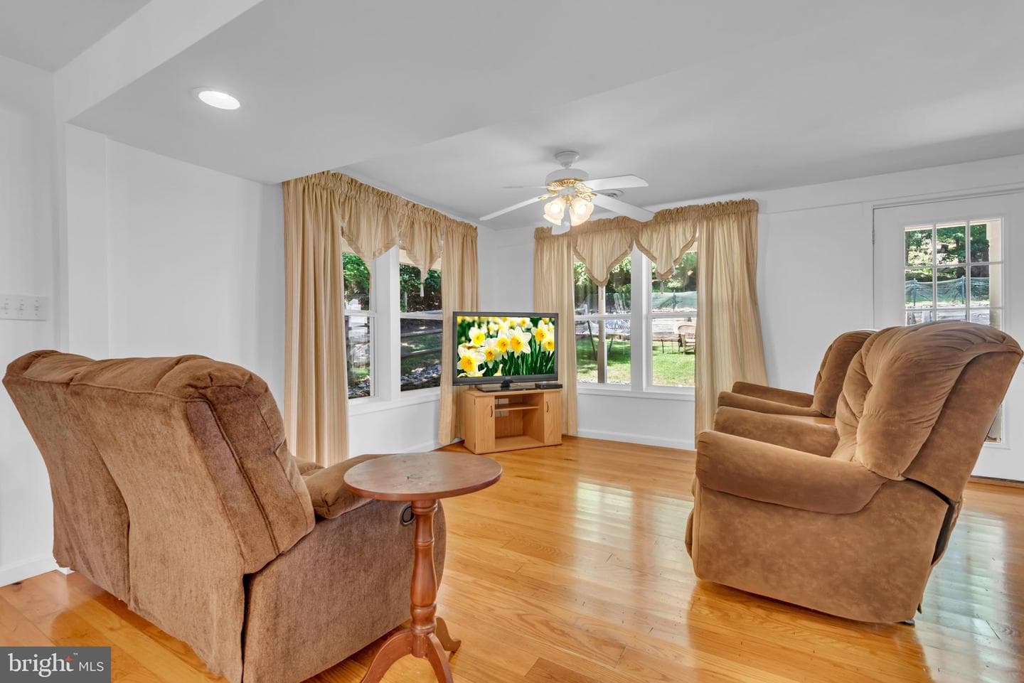 934 Shore Acres Road photo 13