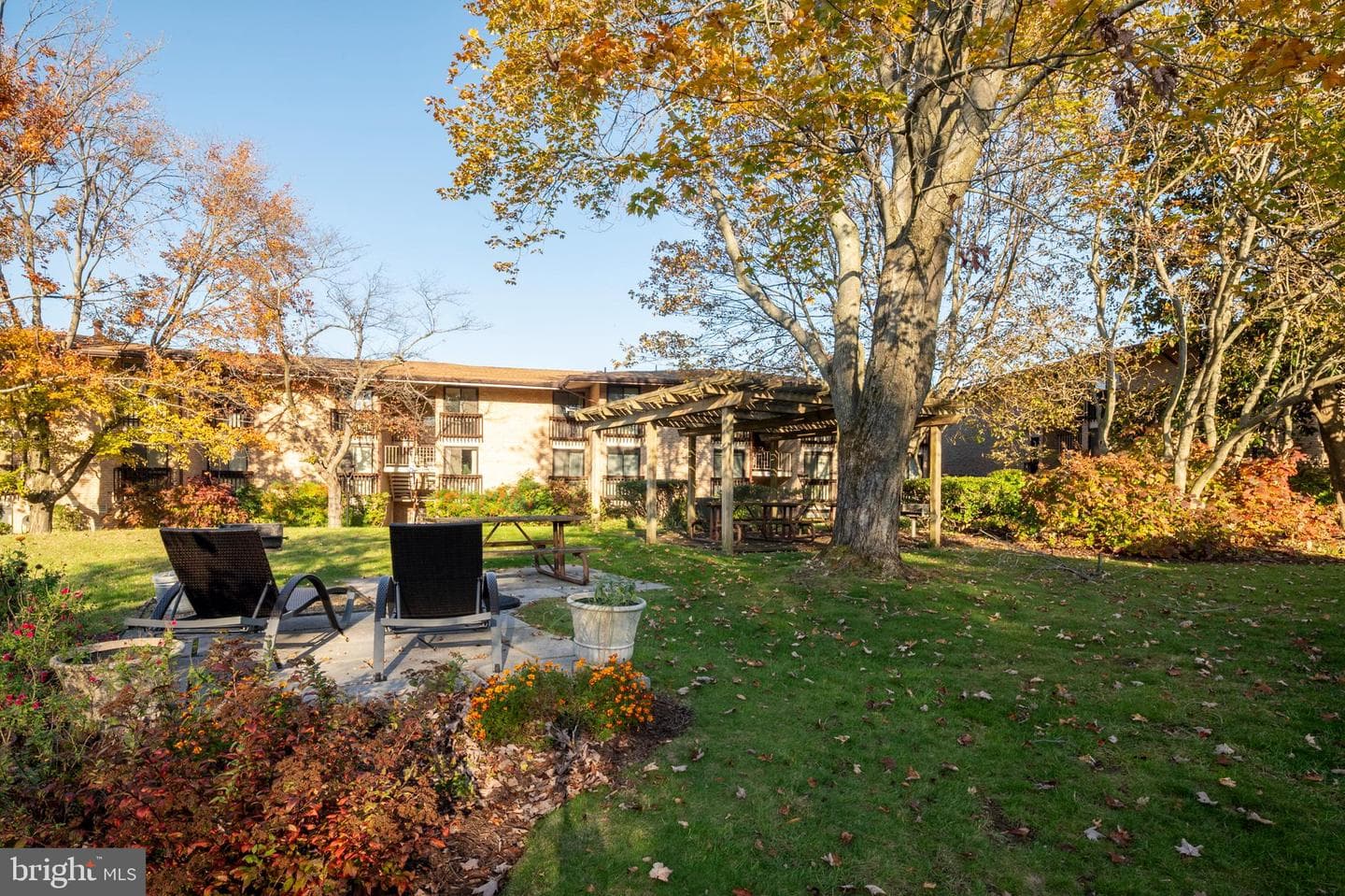 755 Fairview Avenue #755 D photo 23