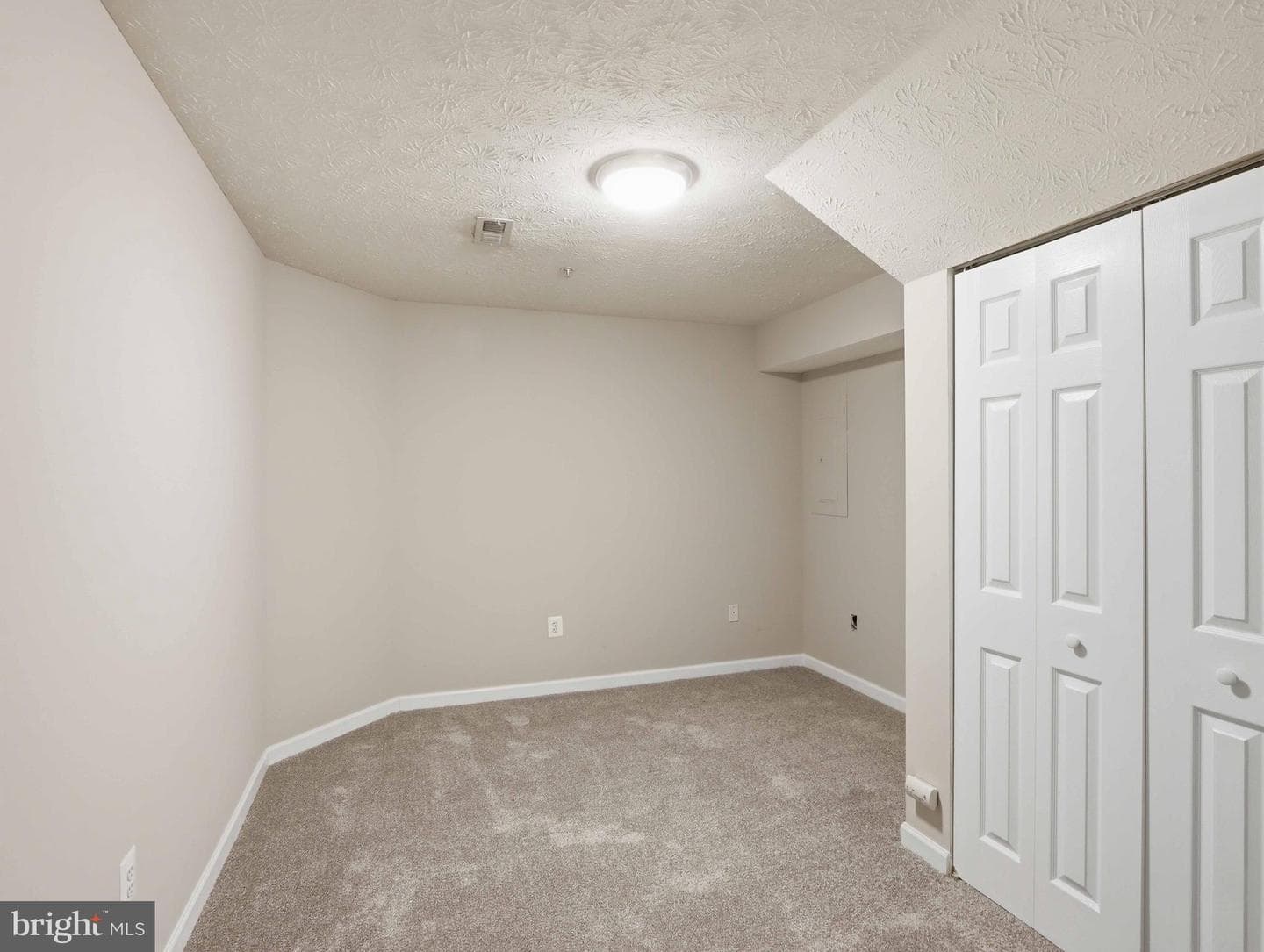 6510 Tapwood Court photo 18