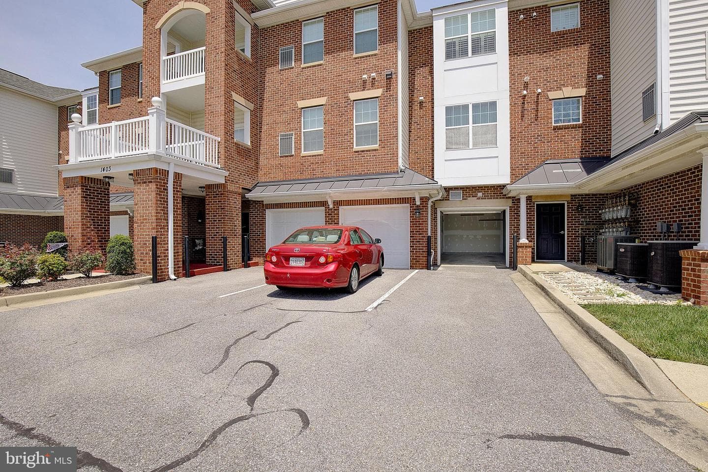 1403 Wigeon Way #302 photo 3