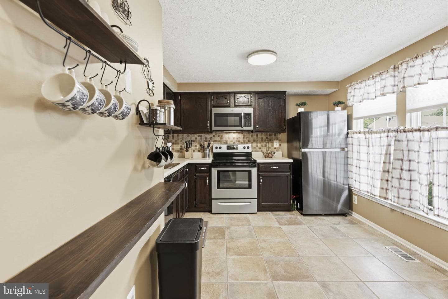 359 Hickory Nut Court photo 6