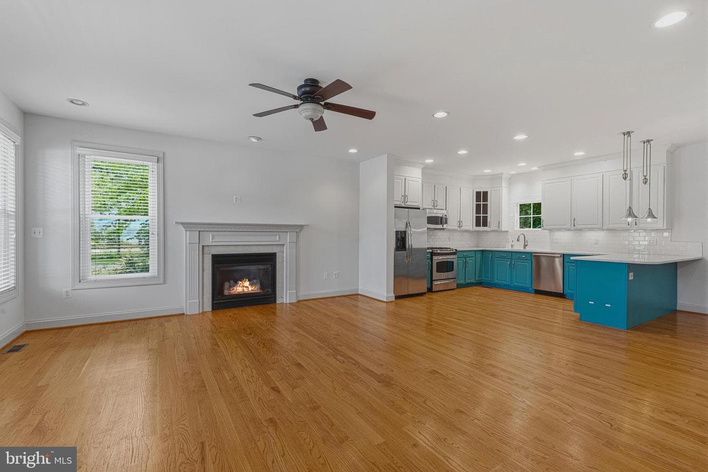 1007 Galesville Road photo 7