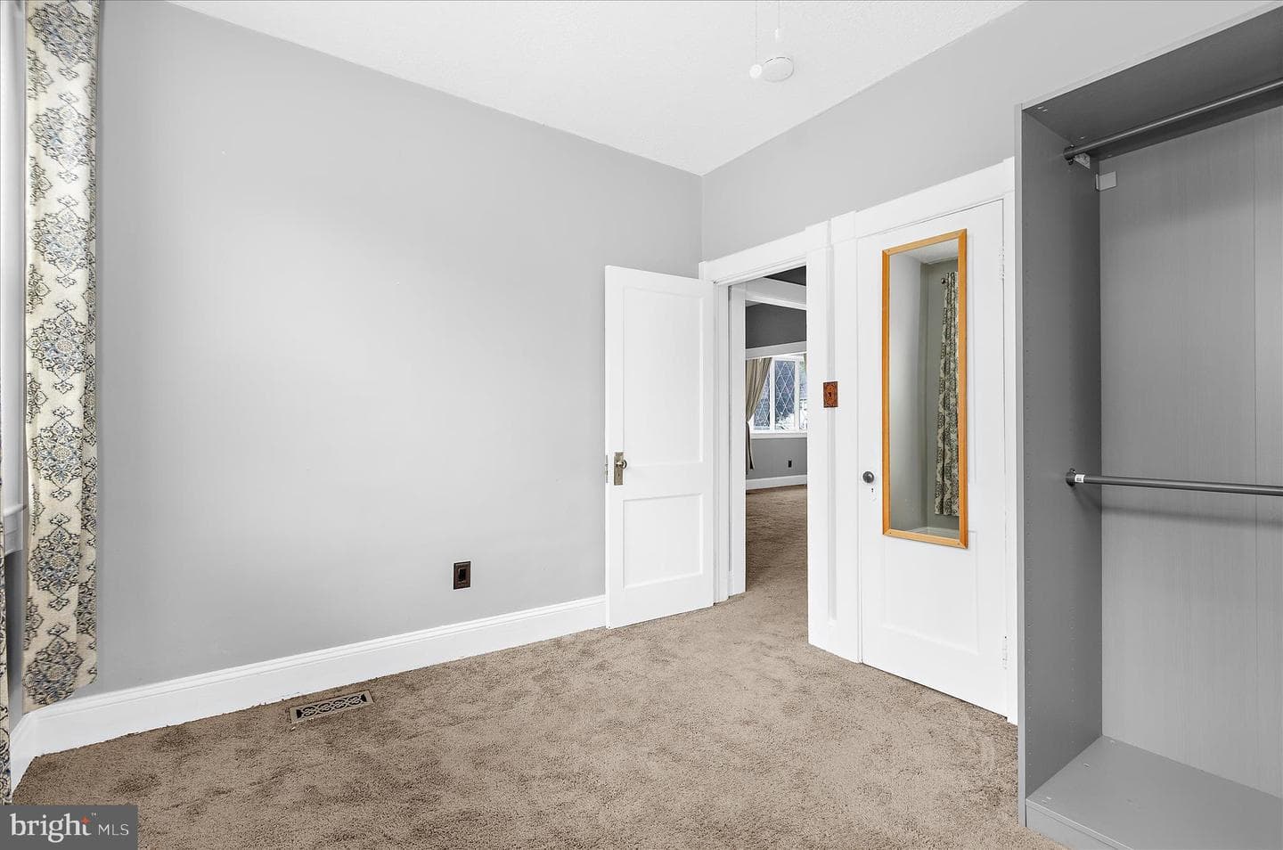 40 Hampton photo 19