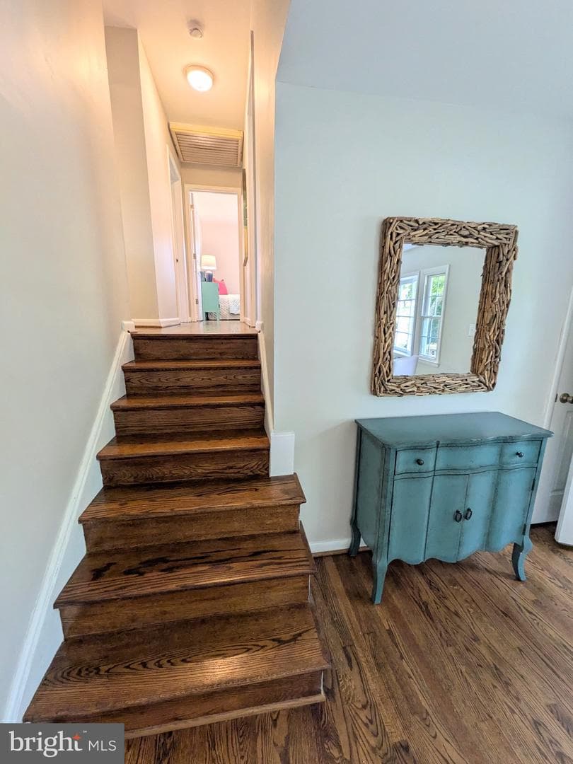 29 Sheridan Road photo 11