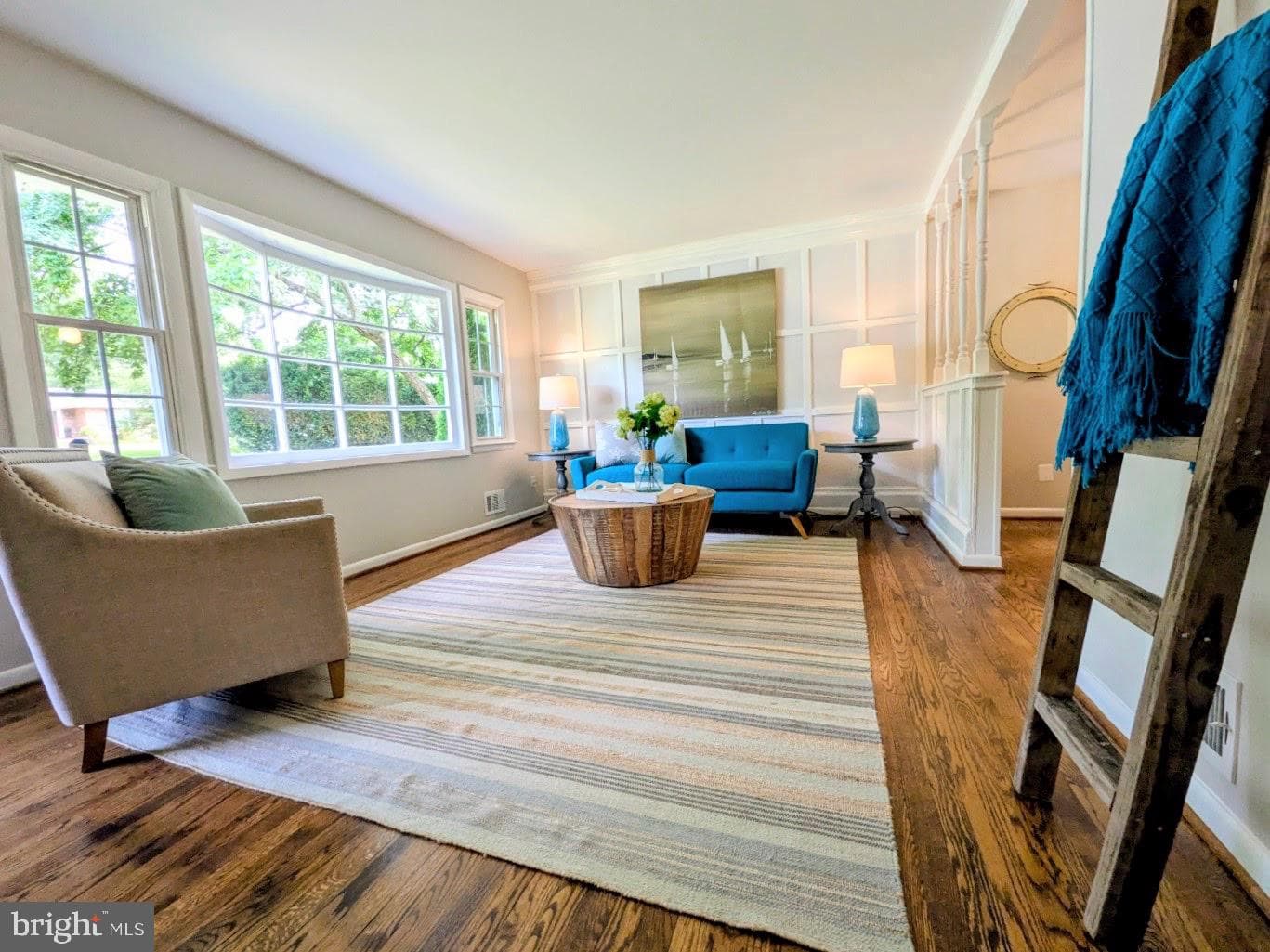 29 Sheridan Road photo 3