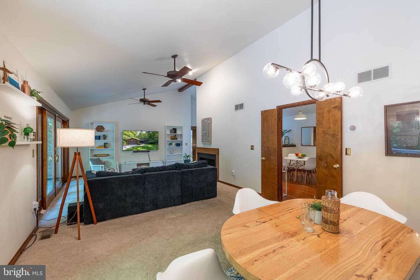 1709 Point No Point Drive photo 9