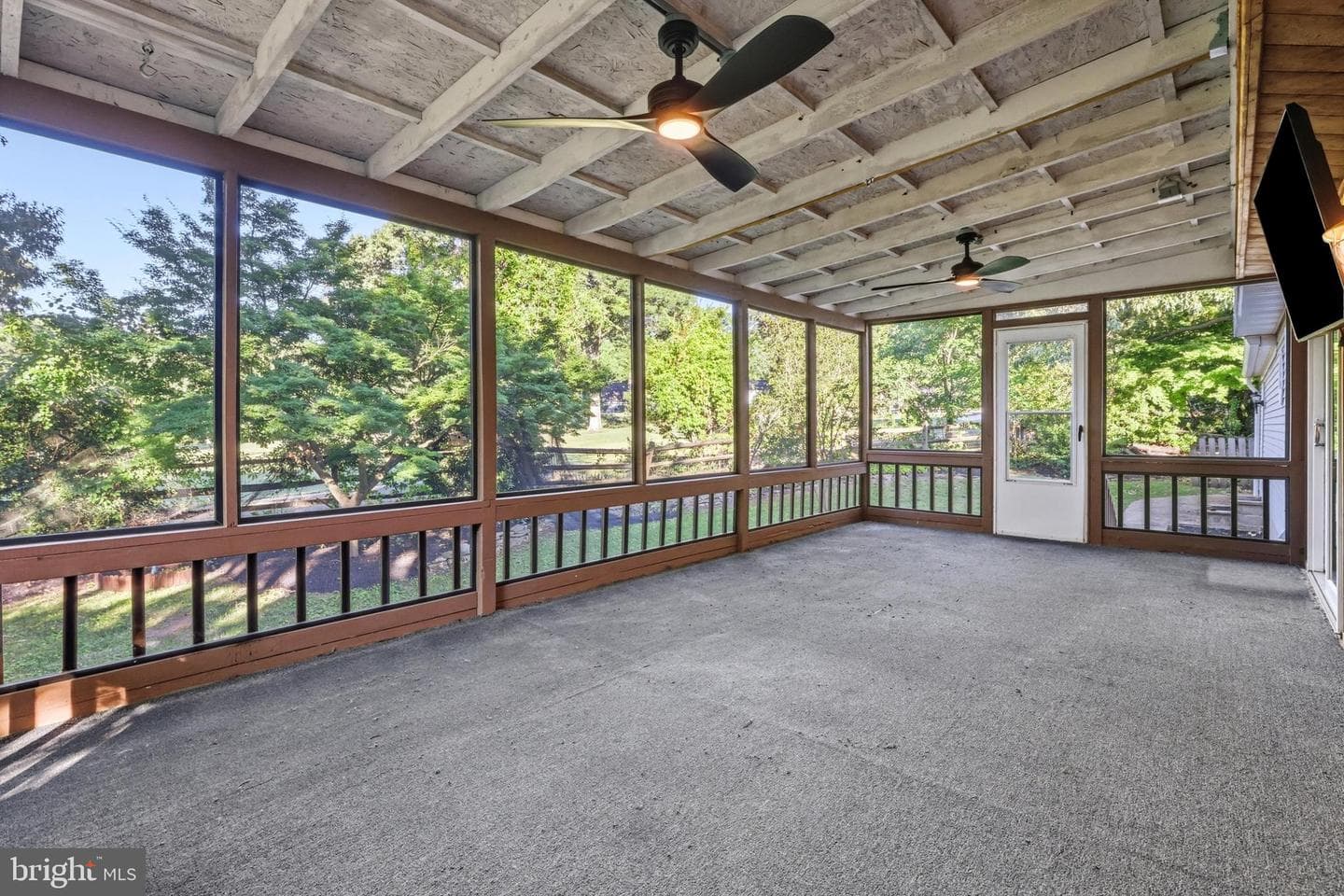 636 Bay Green Drive photo 22