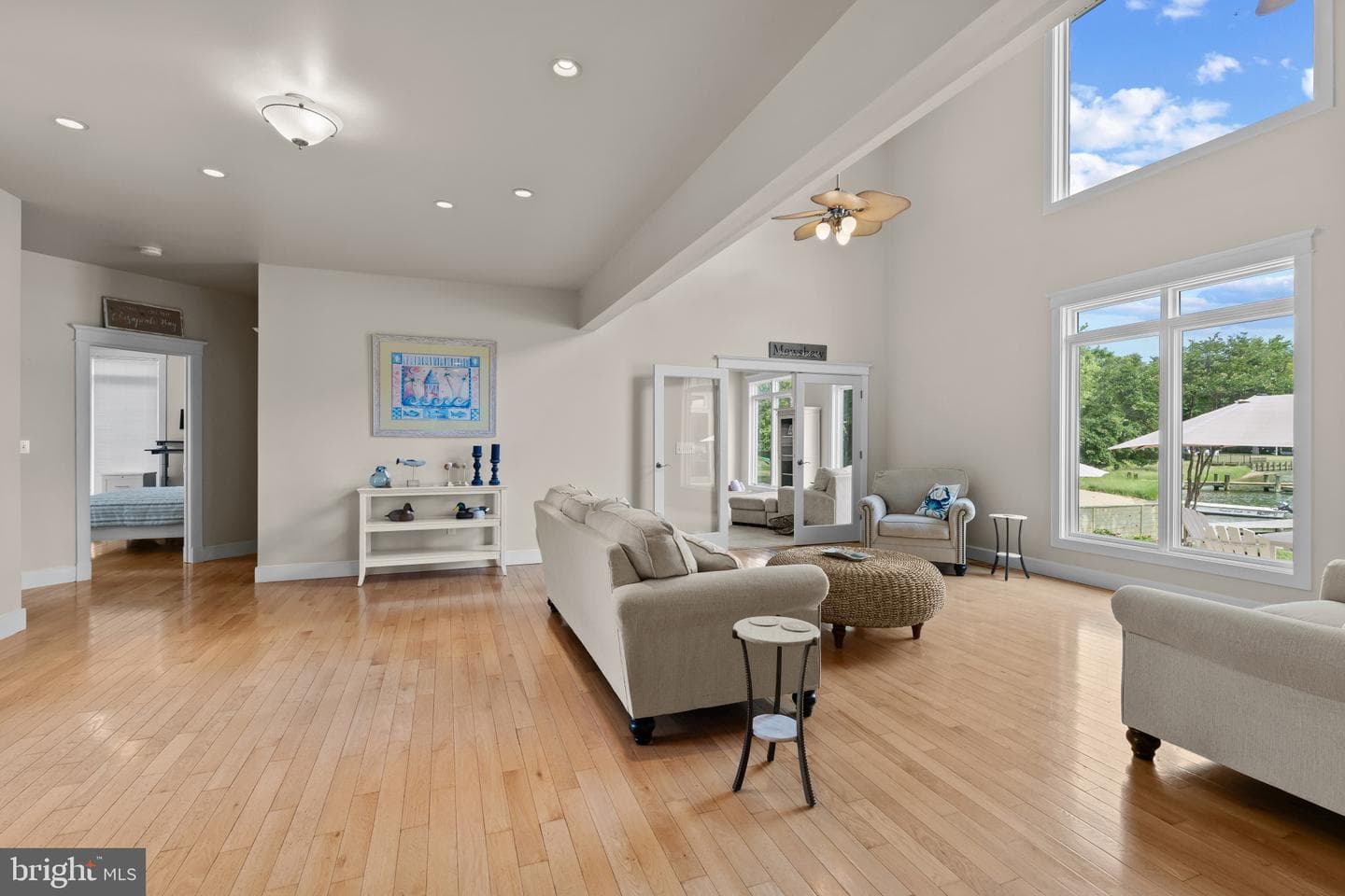3733 Thomas Point Road photo 10