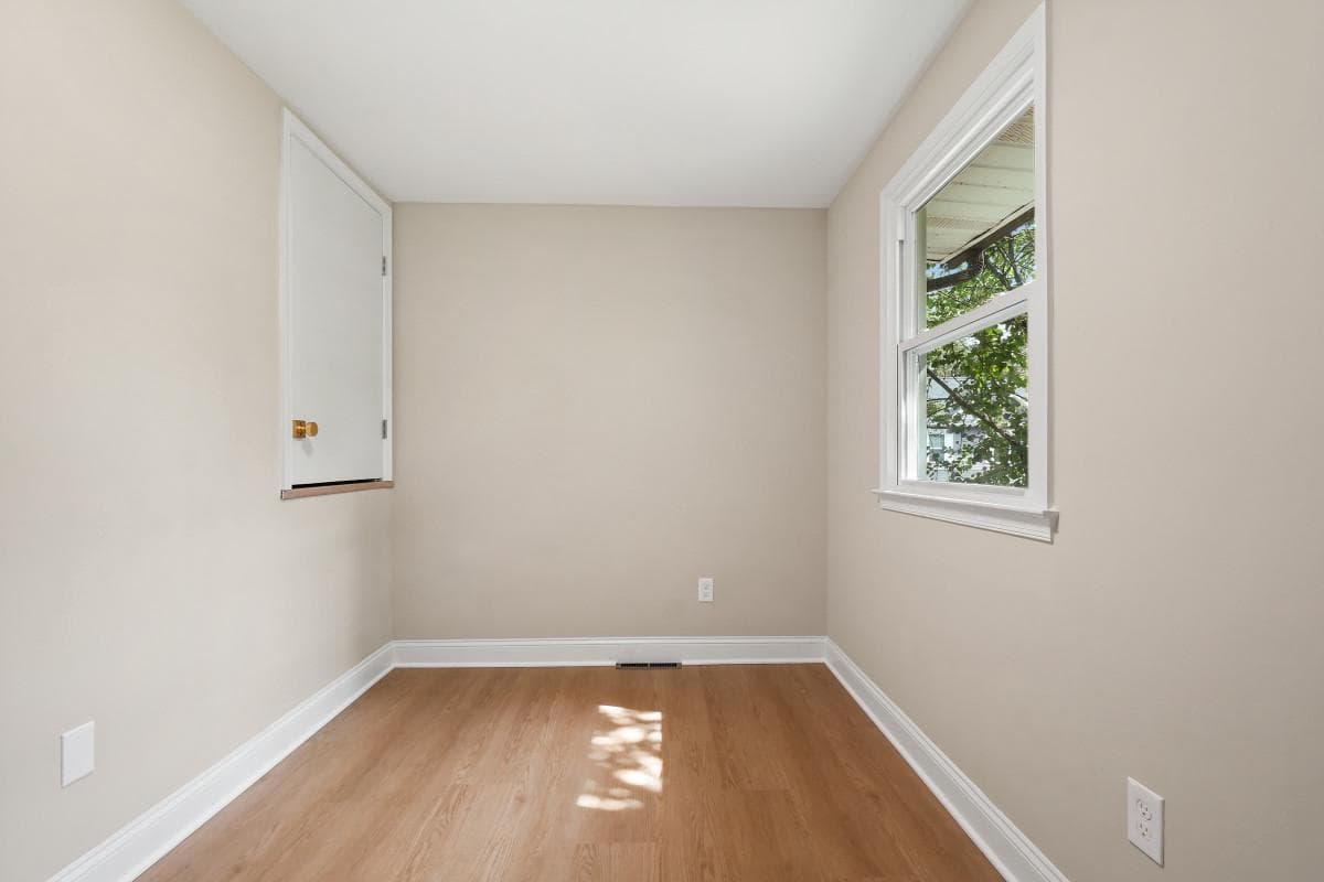 389 Chestnut Trail photo 25