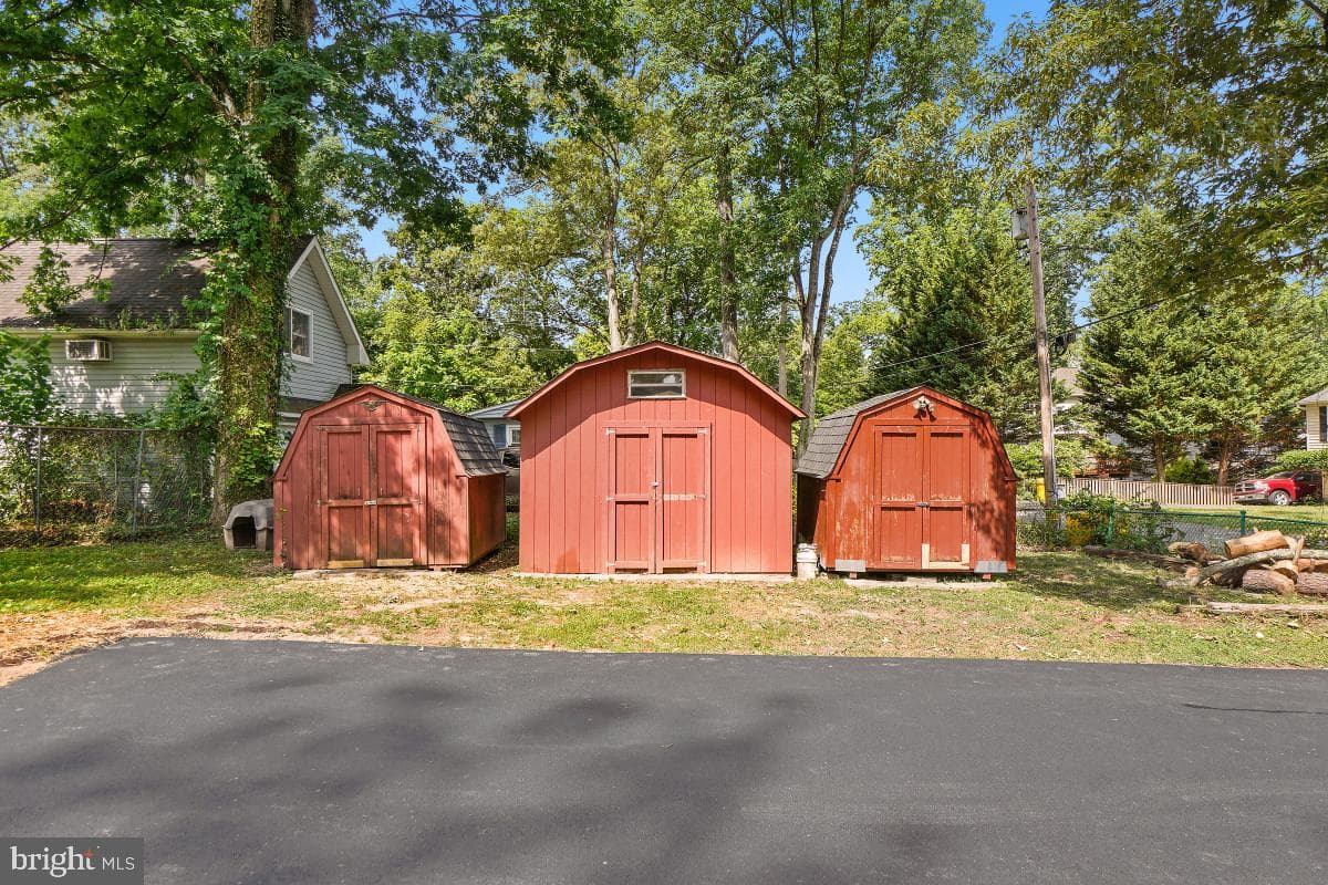 389 Chestnut Trail photo 44