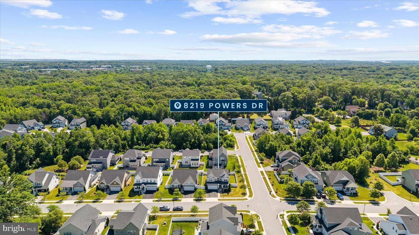 8219 Powers Drive photo 39