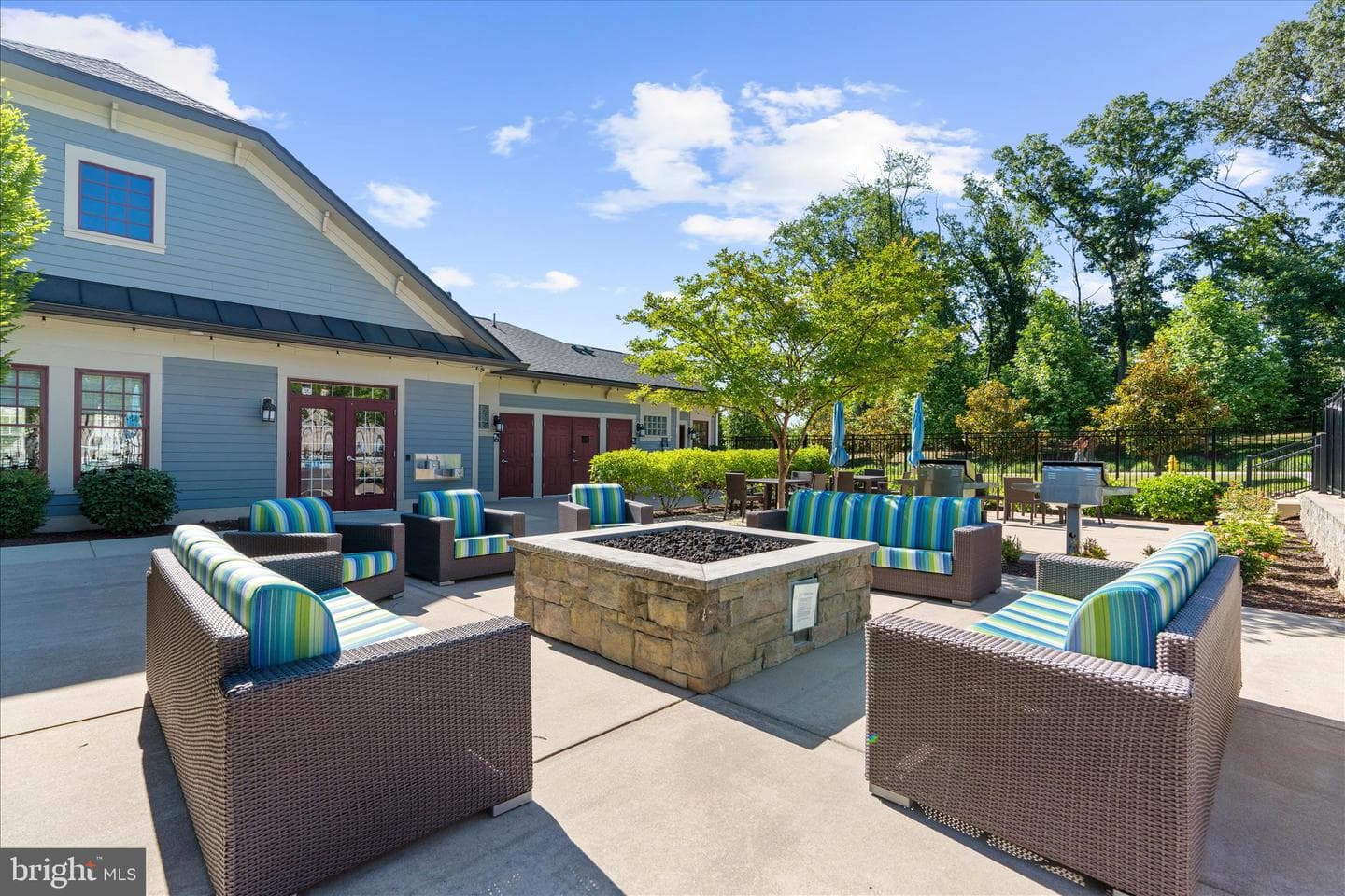 8219 Powers Drive photo 43