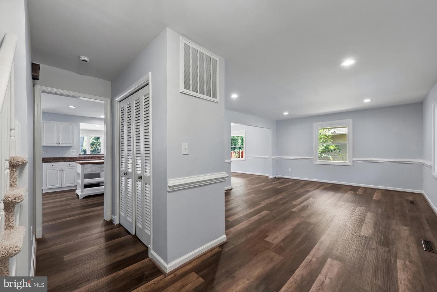460 Blackshire Road photo 16